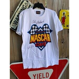 90s Myrtle Beach NASCAR Cafe white autographed tee streetwear Size M